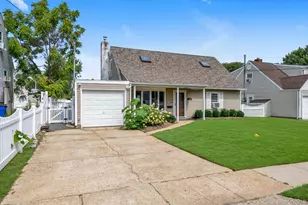 1055 Jefferson St, Baldwin, NY 11510 - Photo 20