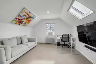 1055 Jefferson St, Baldwin, NY 11510 - Photo 14