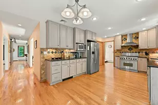5 Dock Ct, Port Jefferson, NY 11777 - Photo 12