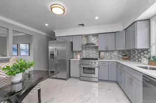 520 Kirkman Ave, Elmont, NY 11003 - Photo 6