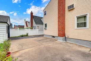 411 New Hyde Park Rd, New Hyde Park, NY 11040 - Photo 8