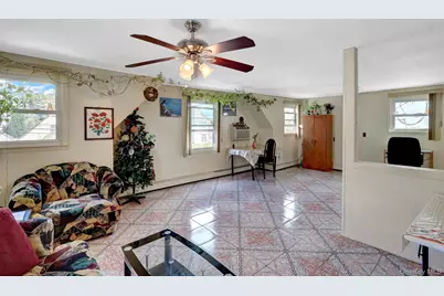 411 New Hyde Park Road, New Hyde Park, NY 11040 - Photo 32