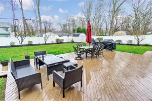 33 Spencer Ln, Stony Brook, NY 11790 - Photo 12