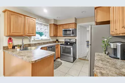 33 Spencer Lane, Stony Brook, NY 11790 - Photo 18