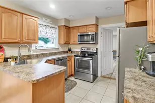 33 Spencer Ln, Stony Brook, NY 11790 - Photo 18