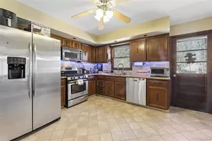 635 S Pascack, Chestnut Ridge, NY 10977 - Photo 16