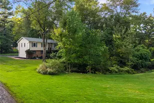 635 S Pascack, Chestnut Ridge, NY 10977 - Photo 12