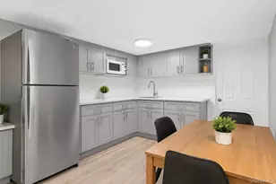 102-38 85th Rd, Richmond Hill, NY 11418 - Photo 16