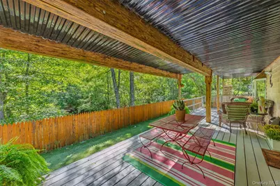 18 Beaver Lane W, Westhampton, NY 11977 - Photo 40