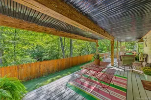 18 Beaver Ln W, Westhampton, NY 11977 - Photo 40