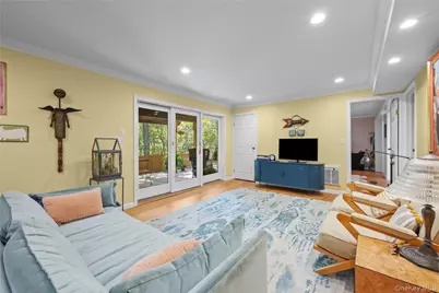18 Beaver Lane W, Westhampton, NY 11977 - Photo 28