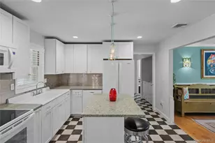 18 Beaver Ln W, Westhampton, NY 11977 - Photo 16