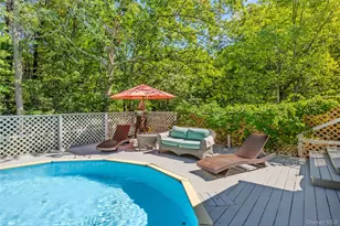 18 Beaver Ln W, Westhampton, NY 11977 - Photo 8