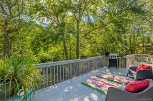 18 Beaver Ln W, Westhampton, NY 11977 - Photo 6