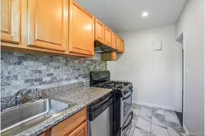 100 Cedar Street #A17, Dobbs Ferry, NY 10522 - Photo 8