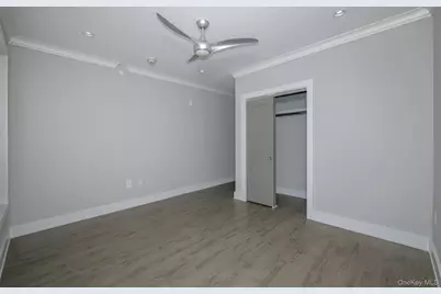 88102 Circle Drive #88-102, Central Islip, NY 11722 - Photo 10