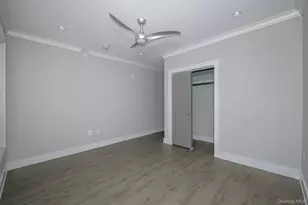 88102 Circle Dr, Central Islip, NY 11722 - Photo 10