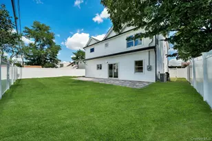 84 Rope Ln, Levittown, NY 11756 - Photo 26