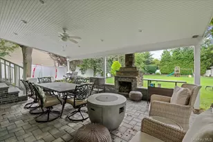 84 Cedar Dr, Farmingdale, NY 11735 - Photo 36
