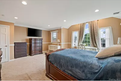 84 Cedar Drive, Farmingdale, NY 11735 - Photo 22