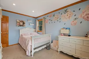 84 Cedar Dr, Farmingdale, NY 11735 - Photo 18