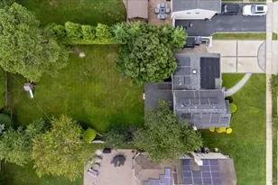 84 Cedar Dr, Farmingdale, NY 11735 - Photo 40
