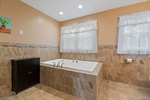 84 Cedar Dr, Farmingdale, NY 11735 - Photo 24