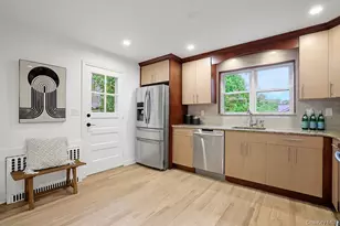 20 Ravensdale Rd, Hastings on Hudson, NY 10706 - Photo 14