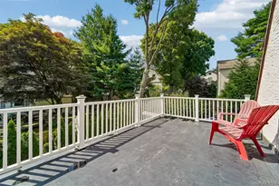 7 Parkview Ct, White Plains, NY 10603 - Photo 32