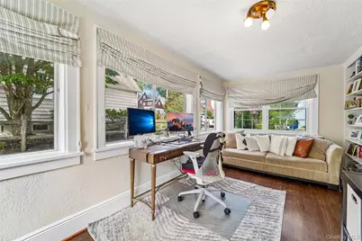 7 Parkview Court, White Plains, NY 10603 - Photo 16