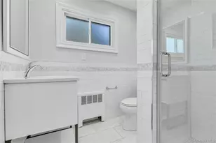18 Briarcliff Pl, Huntington, NY 11743 - Photo 20