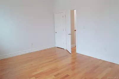 9532 92nd Street, Ozone Park, NY 11416 - Photo 6