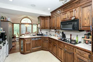 3 MacKay Dr, Hauppauge, NY 11788 - Photo 12