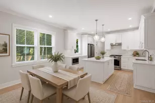 11 Park St, East Setauket, NY 11733 - Photo 14
