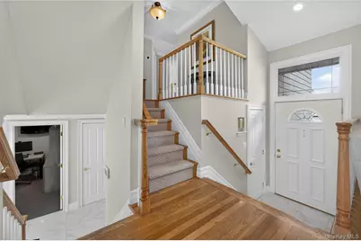 10 Fair Lane, Jericho, NY 11753 - Photo 8