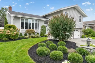 10 Fair Ln, Jericho, NY 11753 - Photo 4
