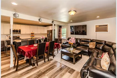 7 Fleetwood Drive, Newburgh, NY 12550 - Photo 10