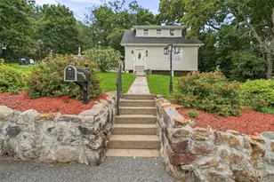 16 Hillside Ave, Highland Falls, NY 10928 - Photo 2