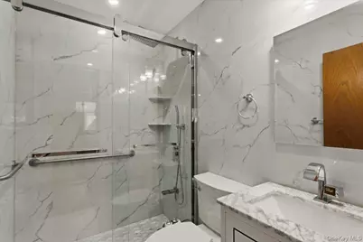 4010 De Reimer Avenue, Bronx, NY 10466 - Photo 12