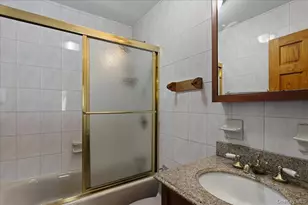 4010 De Reimer Ave, Bronx, NY 10466 - Photo 10