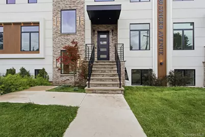 20 Singer Avenue #201, Spring Valley, NY 10977 - Photo 2