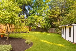 215 Parkside Ave, Miller Place, NY 11764 - Photo 24