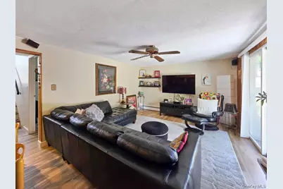 1727 Roberta Lane, Merrick, NY 11566 - Photo 26
