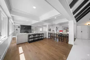 12 Seaside Dr, Port Jefferson, NY 11777 - Photo 4