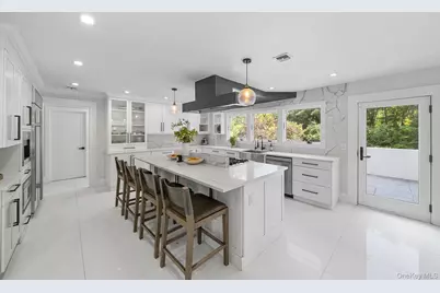 12 Seaside Drive, Port Jefferson, NY 11777 - Photo 14