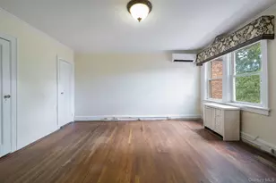130-35 229th St, Springfield Gardens, NY 11413 - Photo 28