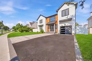 9 Vista Ln, Levittown, NY 11756 - Photo 2
