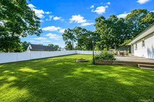 40 Avenue A, Holbrook, NY 11741 - Photo 22