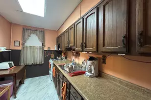 73-58 71st St, Glendale, NY 11385 - Photo 38