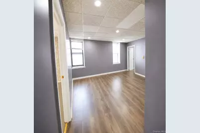 6419 Myrtle Avenue, Ridgewood, NY 11385 - Photo 26